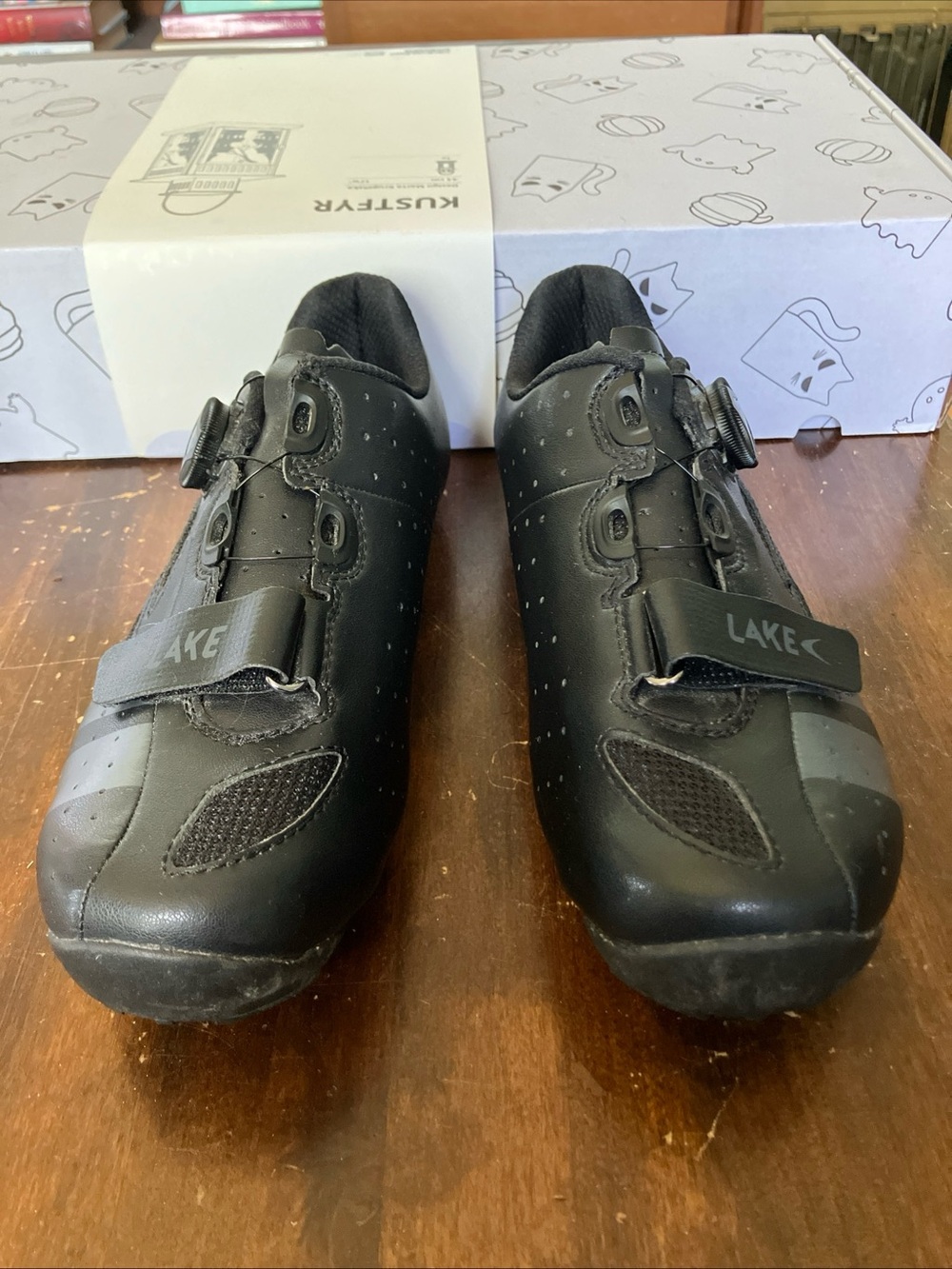Lake mx 218 cycling shoes EU40.5 US8 carbon sole